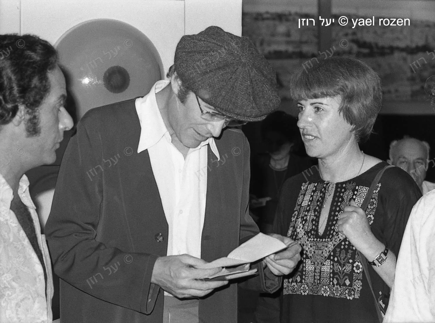 טלילה בן זכאי, פיטר אוטול וע.עיטור