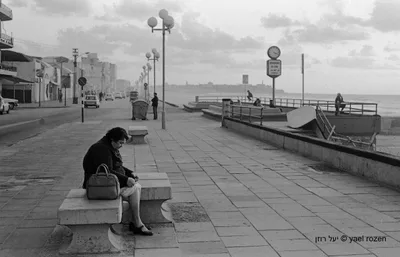 בטיילת 1975 2